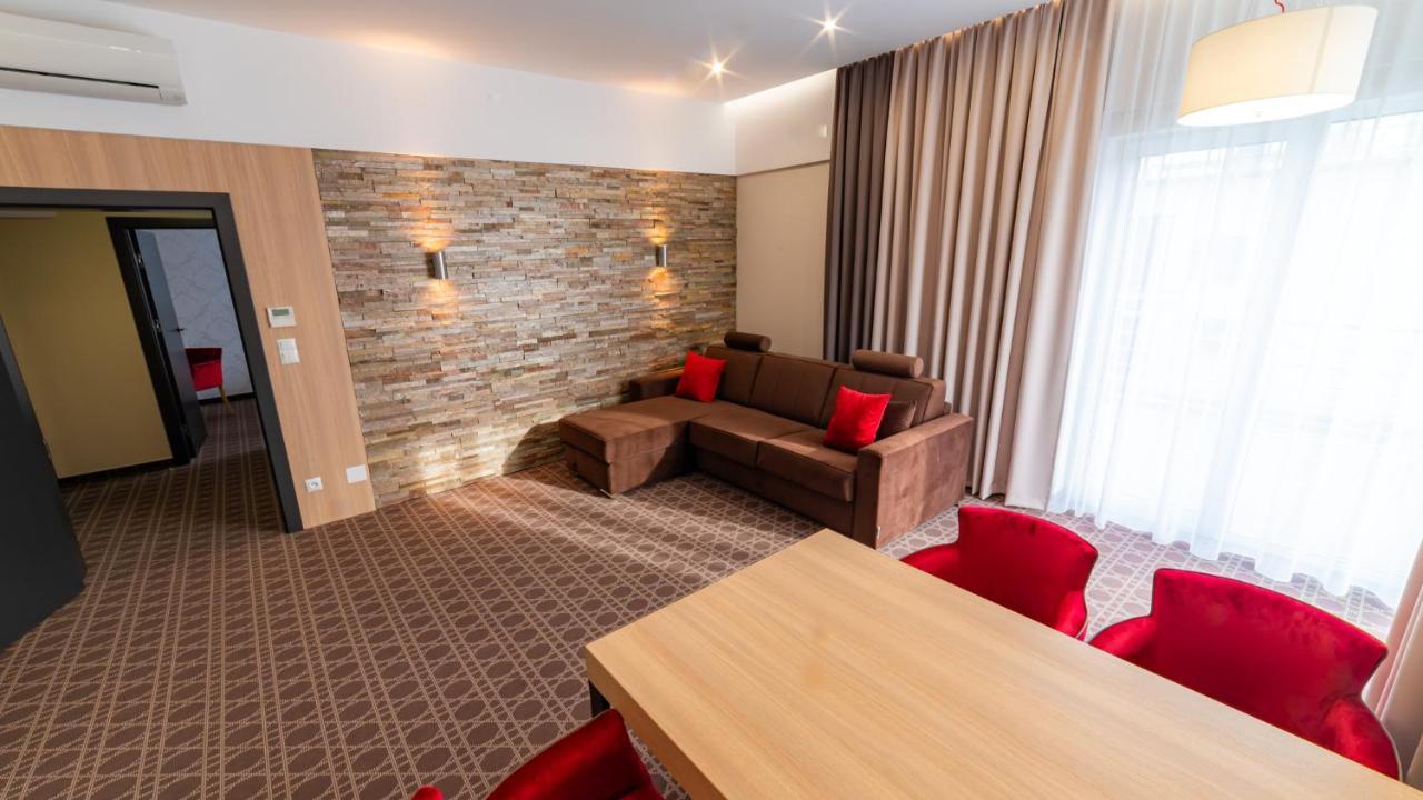 Hotel Nad Czernica Czarne  Kültér fotó